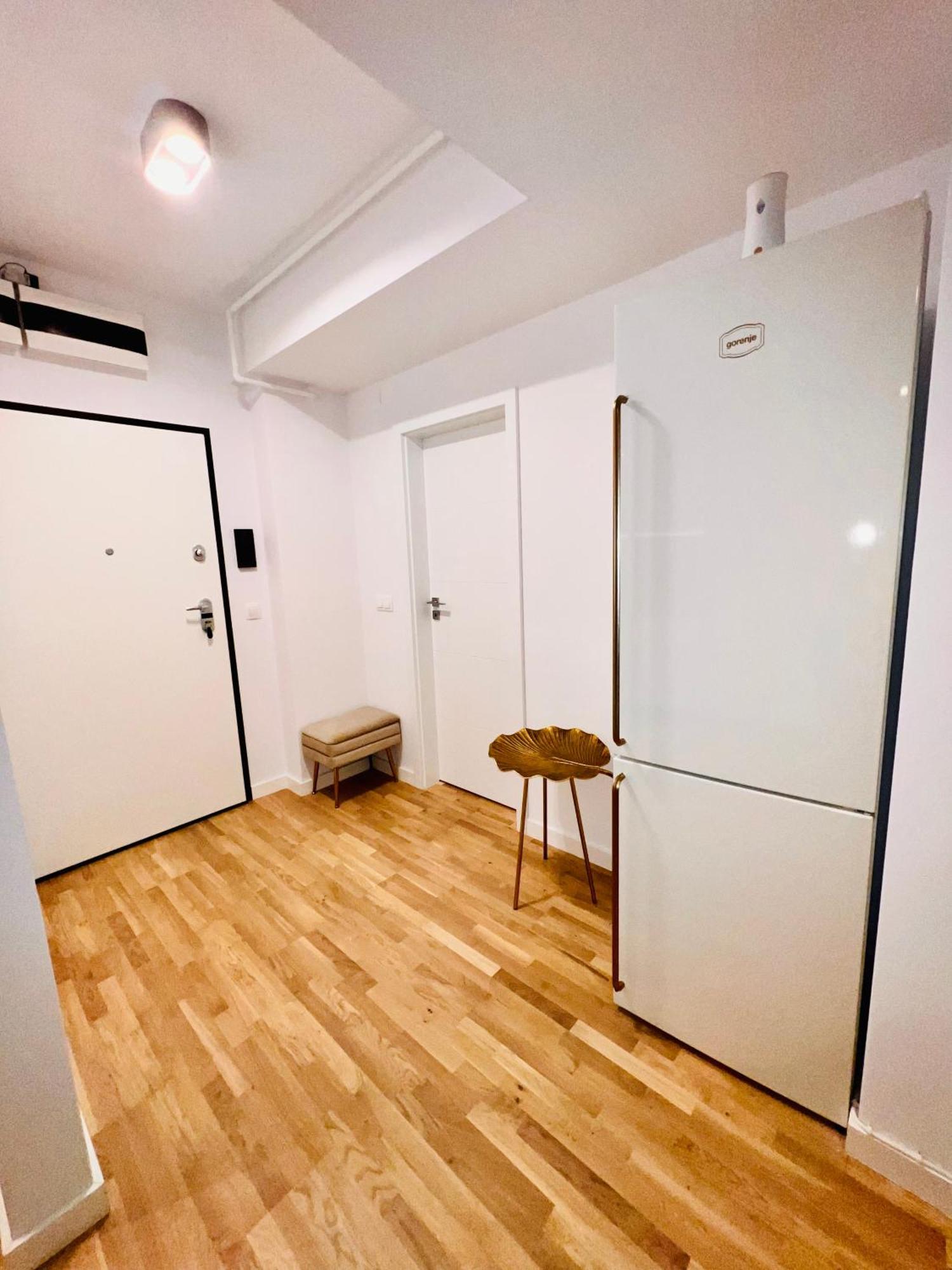 Cosy Stay ブカレスト エクステリア 写真